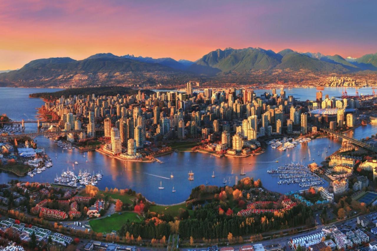 Vancouver Marriott Pinnacle Downtown Hotel Esterno foto